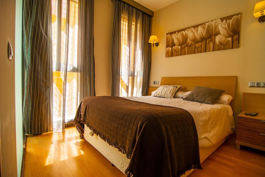 Dream Suites & Apartaments Almeria Bagian luar foto