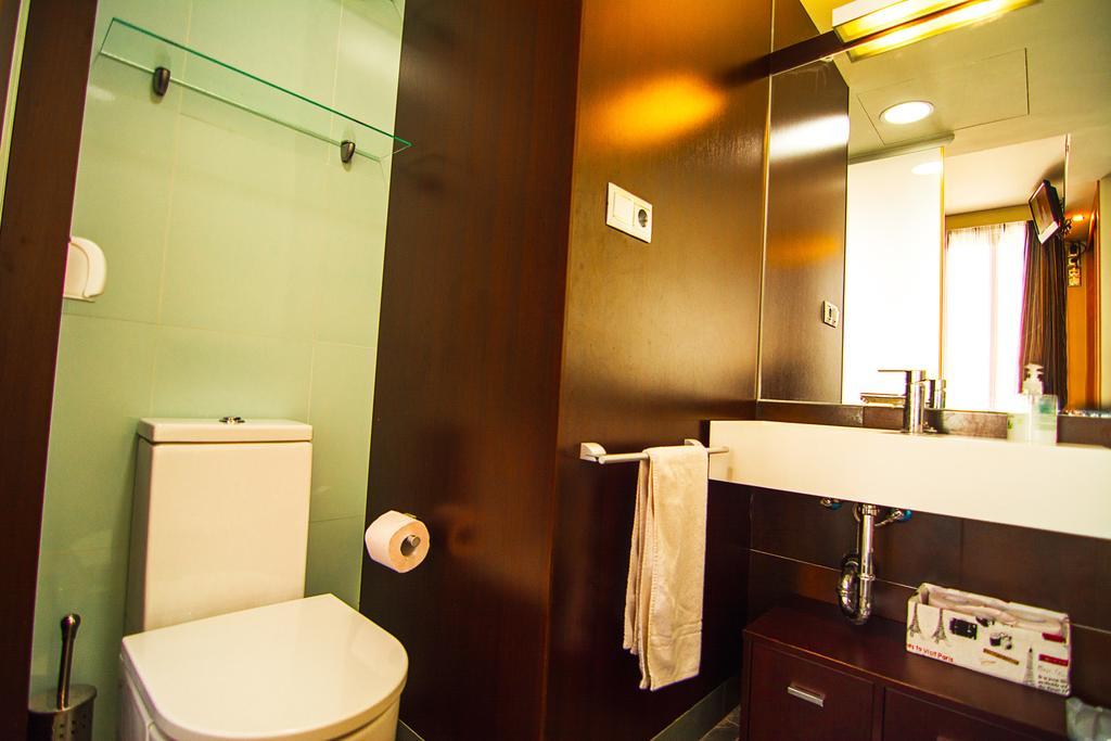Dream Suites & Apartaments Almeria Bagian luar foto